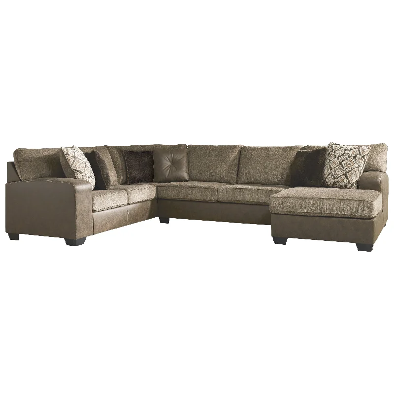 Benchcraft® Abalone 3-Piece Sectional With Chaise