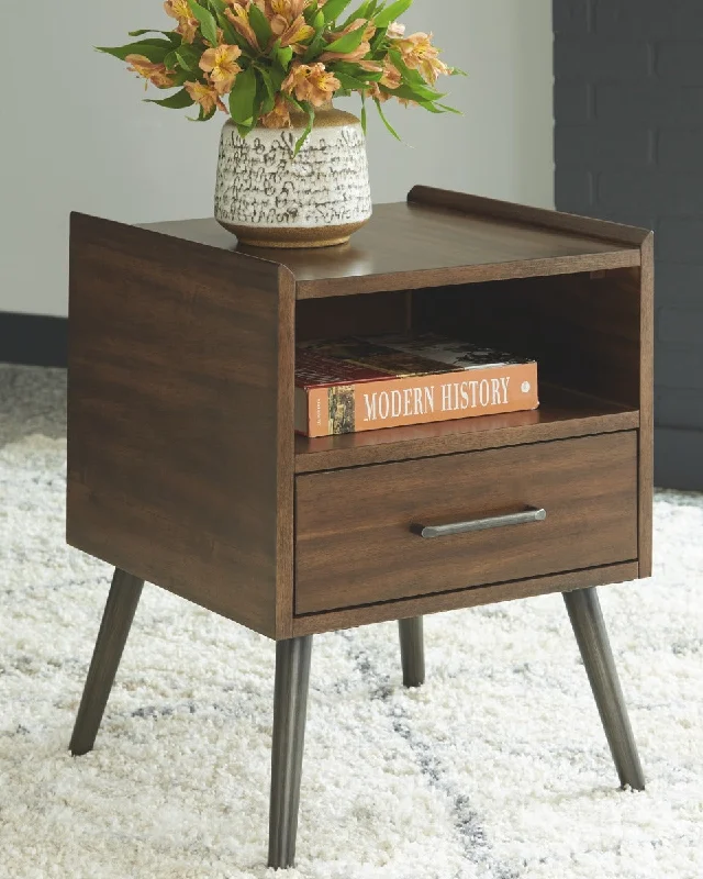 Calmoni Square End Table Brown by Ashley Furniture