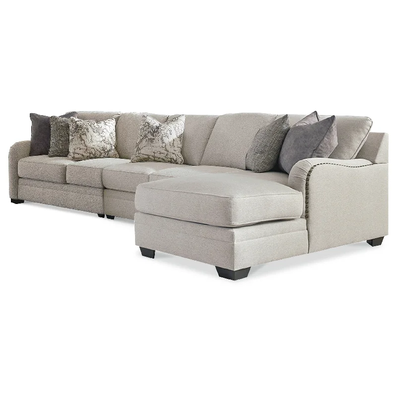 Benchcraft® Dellara 3-Piece sectional with Chaise