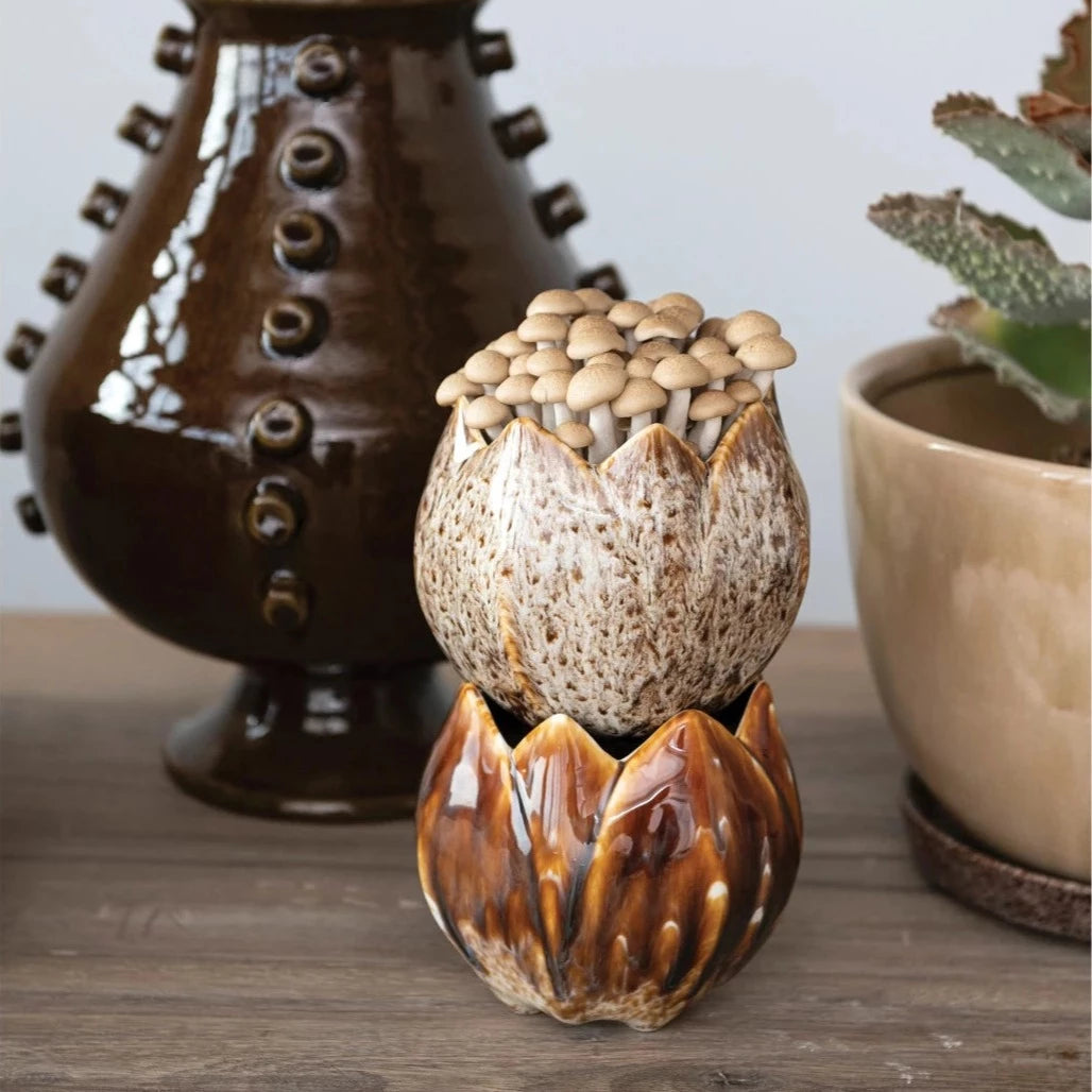 Creative Co-op - Stoneware Flower Shaped Planter